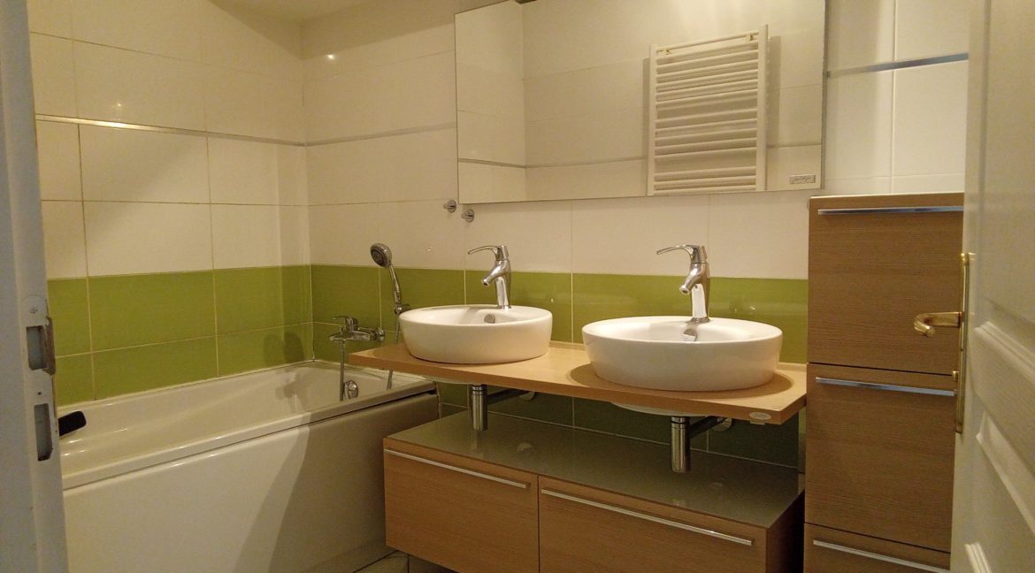 631e7515-53d2-4dff-ac96-db74967347ed-181ab36e-ef29-470a-aa09-0210736adea6