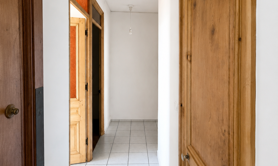 Image générée : Couloir lumineux et épuré